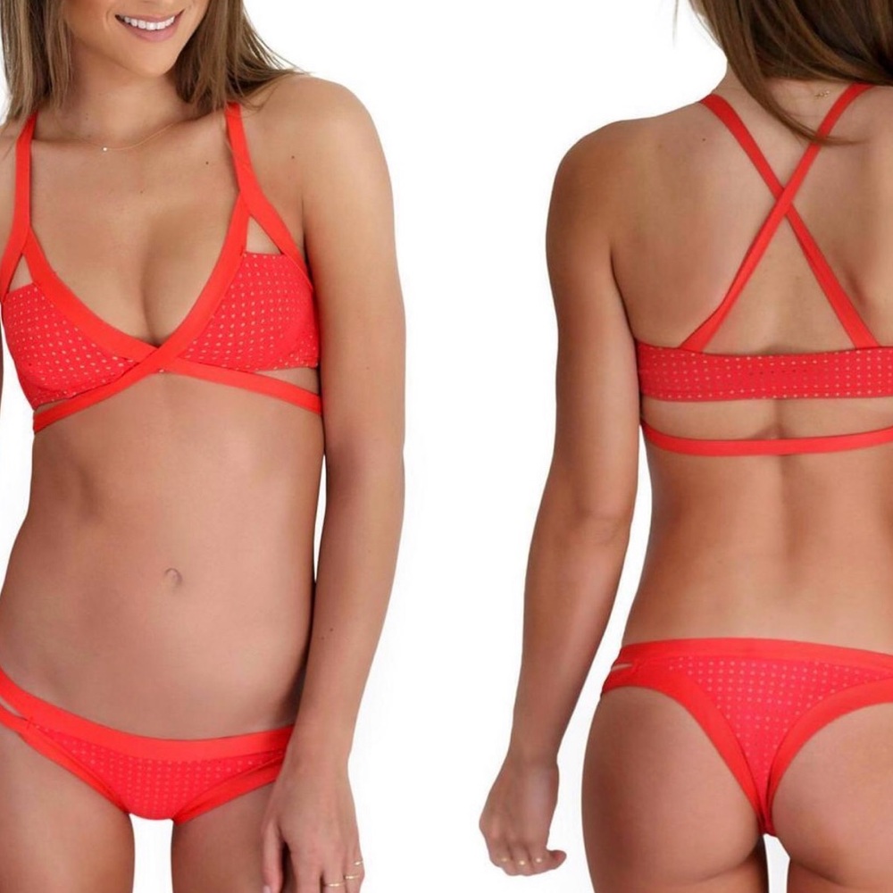 Vitamin A x Helen Owen bikini 💃🏻 RARE